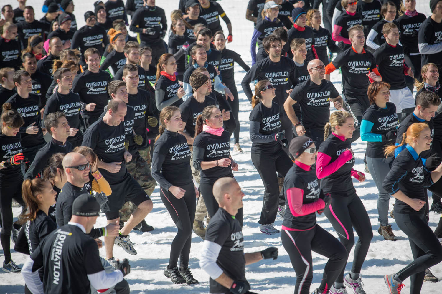 Oviratlon zimski izziv – ko je trening tudi zabava Oviratlon zimski izziv – ko je trening tudi zabava