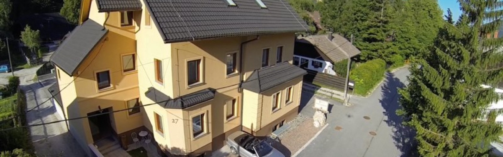 V času oviratlona v Planici ugodnejše bivanje v apartmajski hiši Berghi