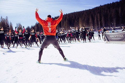 Pred startom bo za razplamtevanje oviratlon energije skrbel neponovljivi Matej Cankar.