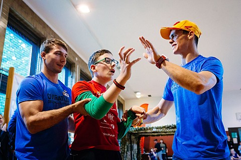 Mini oviratlon za otroke v URI - Soča 2016