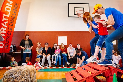 Mini oviratlon za otroke v URI - Soča 2016