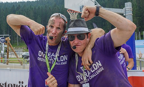 Starta in cilja si oviratlonci ne moremo zamisliti brez oviratlon legend - Mateja Cankarja in Rada Muleja. 